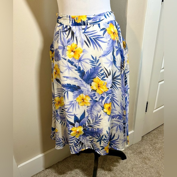 JOA Los Angeles Revolve Hawaiian A Line  Skirt in Blue Iris with Pockets Sz S - Picture 6 of 13